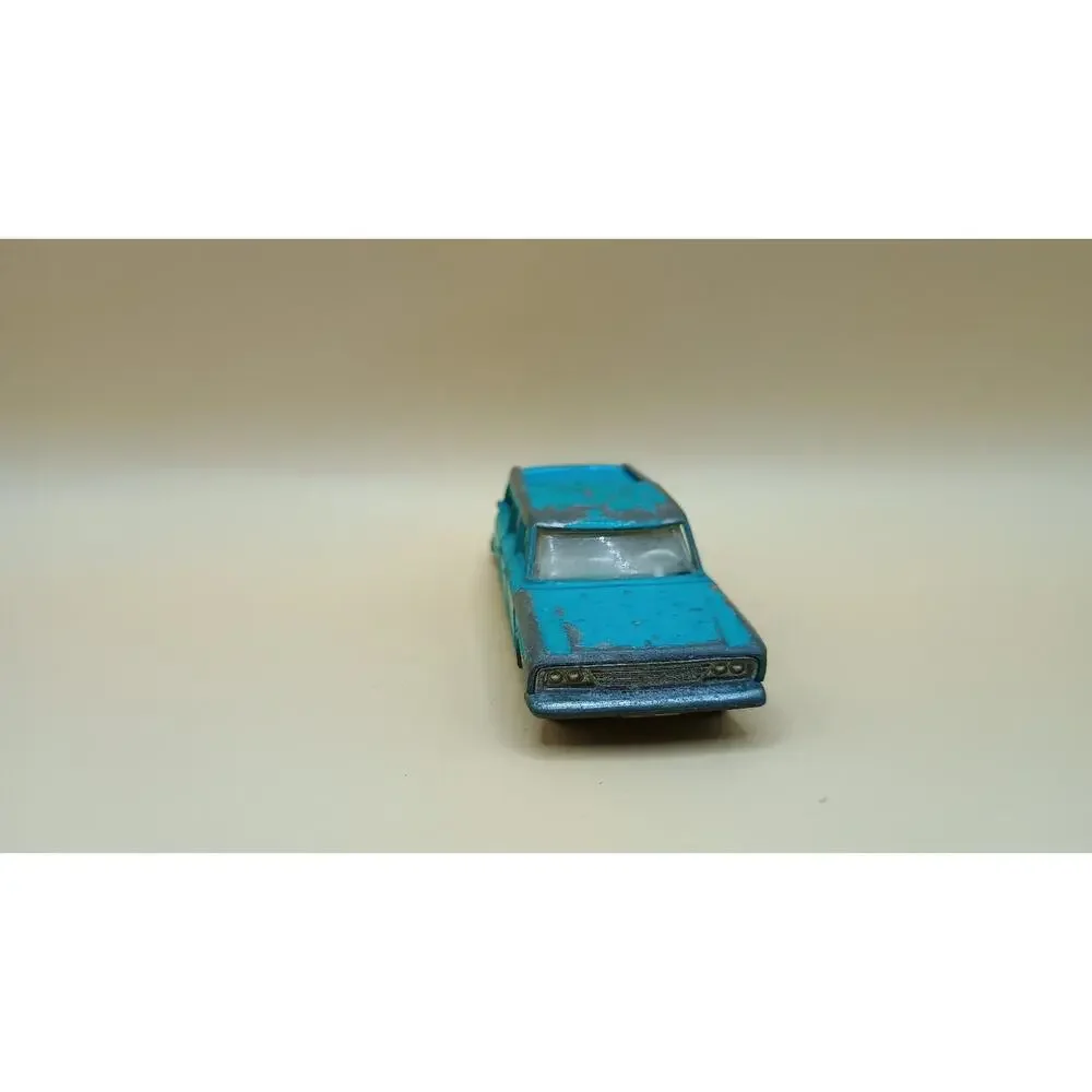 Matchbox Series #42 ~ Studebaker Lark Wagonaire ~ Made in England By Lesley D24